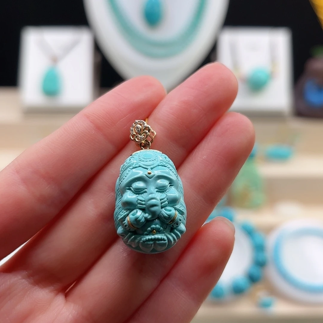 绿松石配饰18K金镶嵌