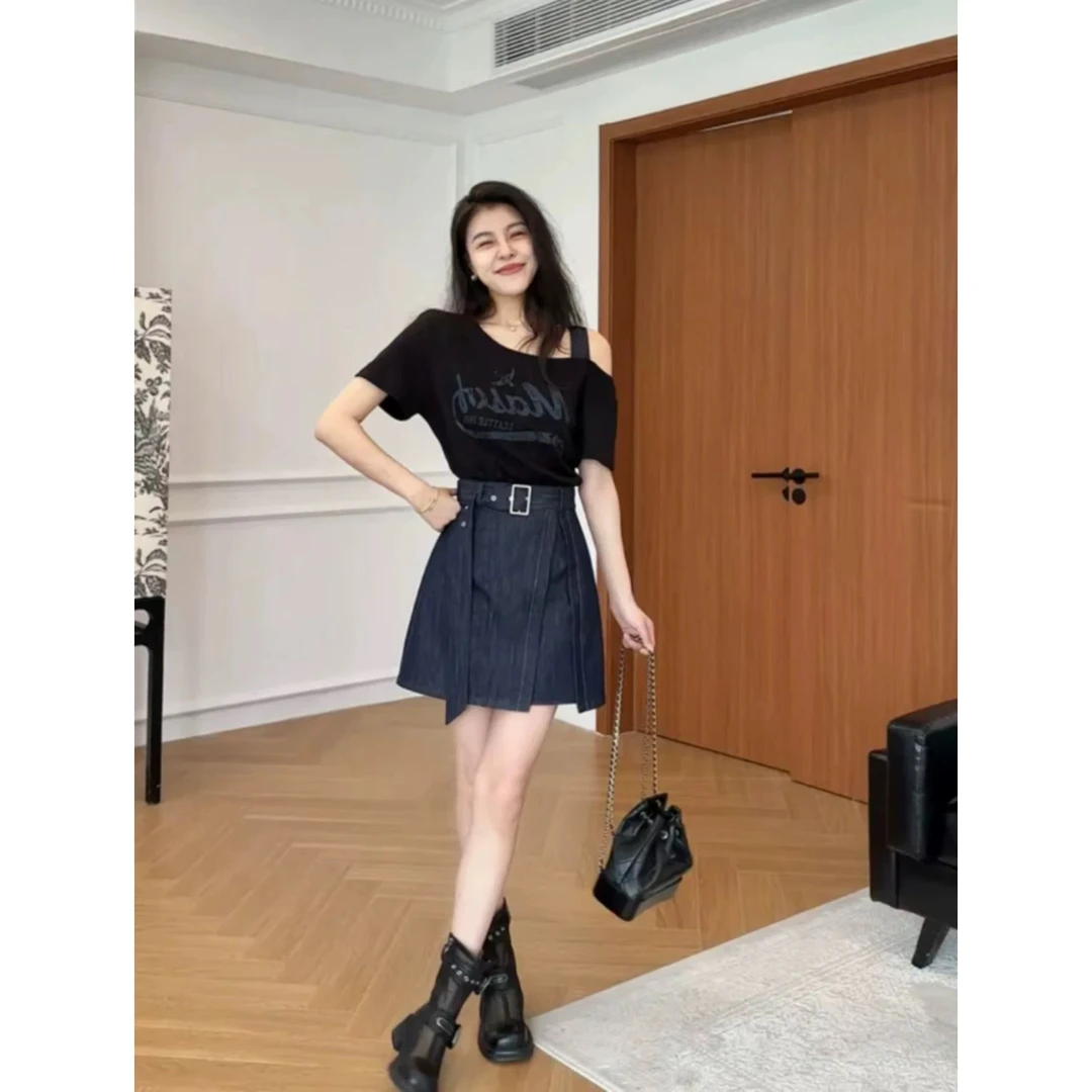 【镜头焦点】假两件单肩斜肩印花拼接收腰连衣裙W425Q09249