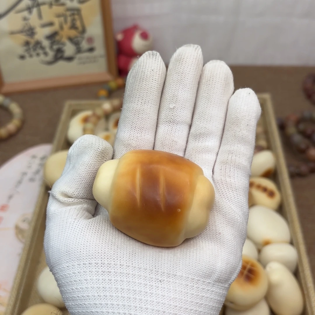 吊坠菩提根/象牙果牙果瑕疵鸡翅把件811
