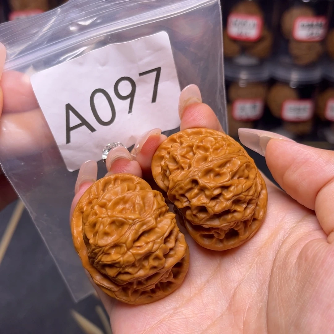 吊坠文玩核桃宫灯43.5