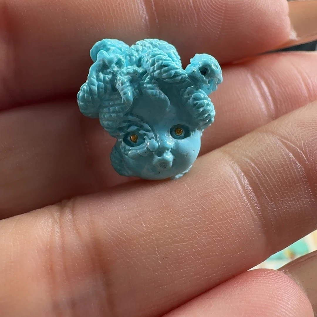 绿松石未镶嵌颈饰