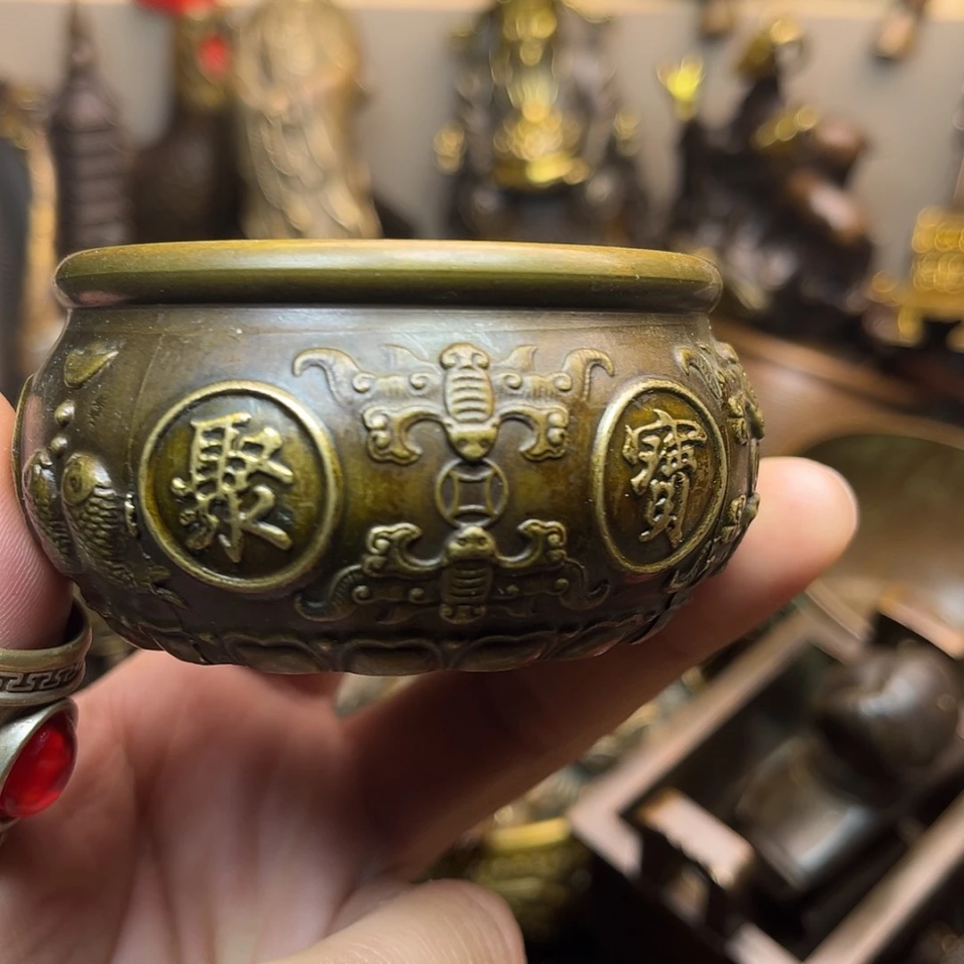 精美铜器工艺品等