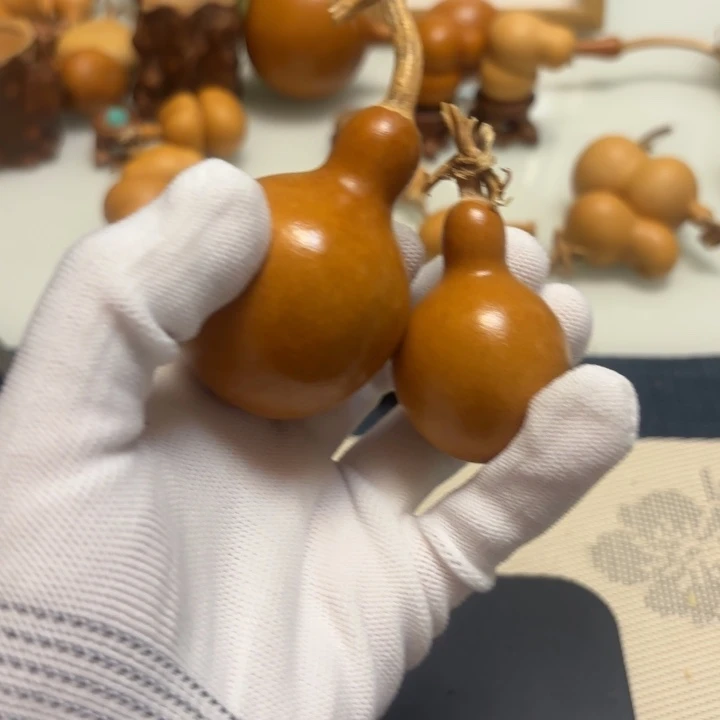 珍***果天然手捻老皮的葫芦