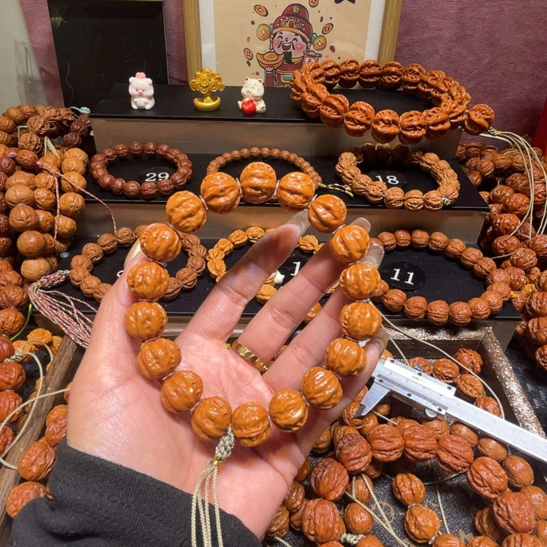 纵***滑文玩核桃手串精品