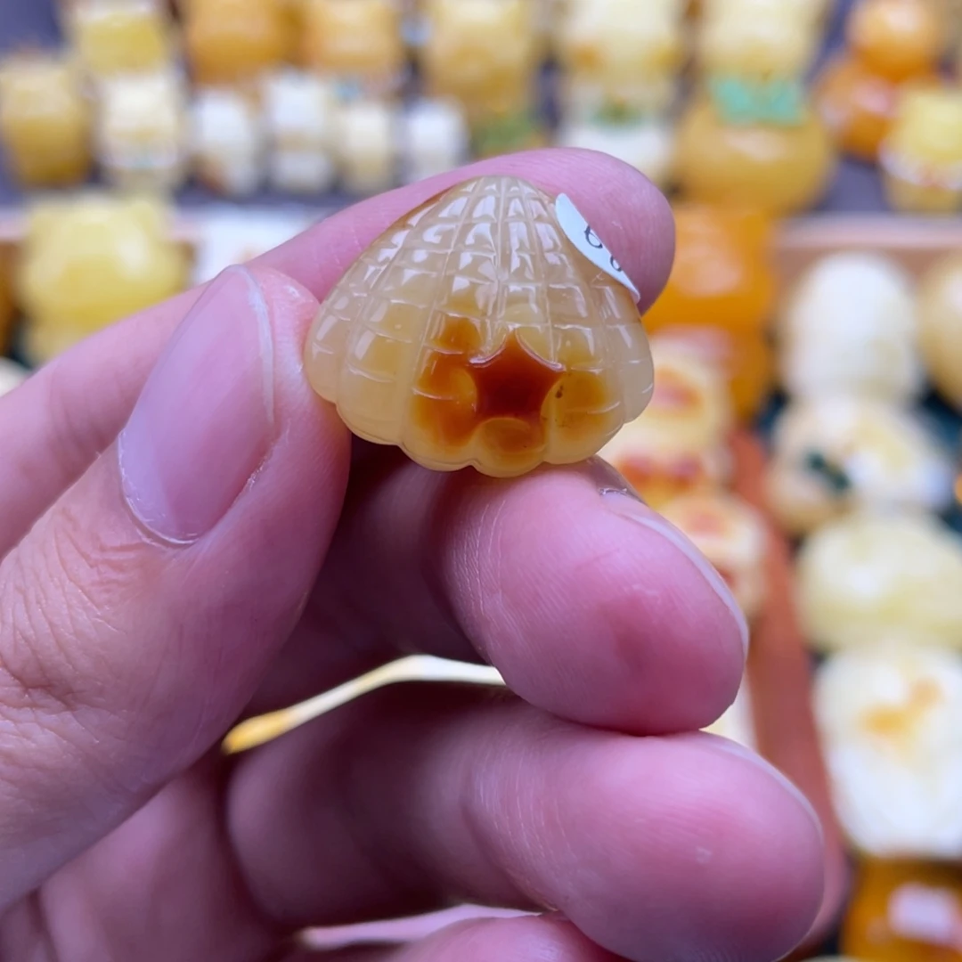 琥珀未镶嵌裸石蜜蜡