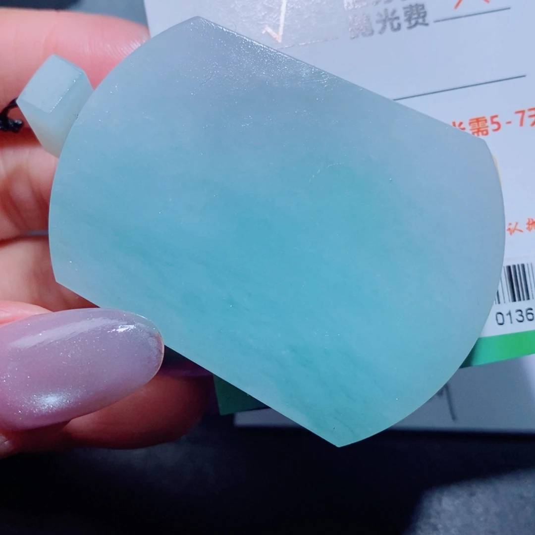 定制翡翠未镶嵌定制翡翠毛货挂件