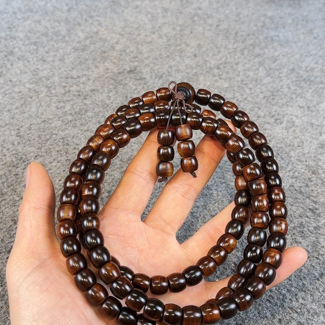 柏木（崖柏）五灵脂绿色手串9/10