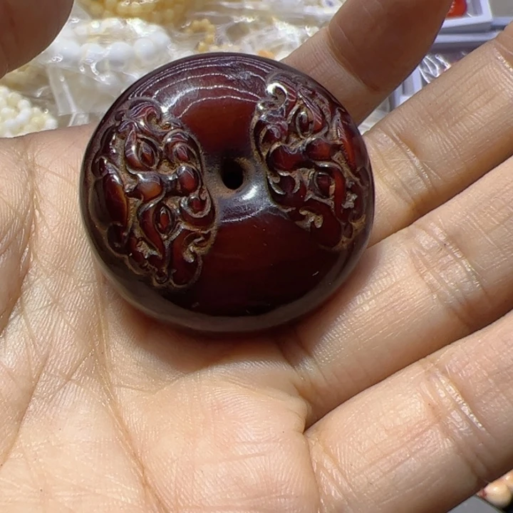 大果紫檀（缅甸花梨）射红扣子