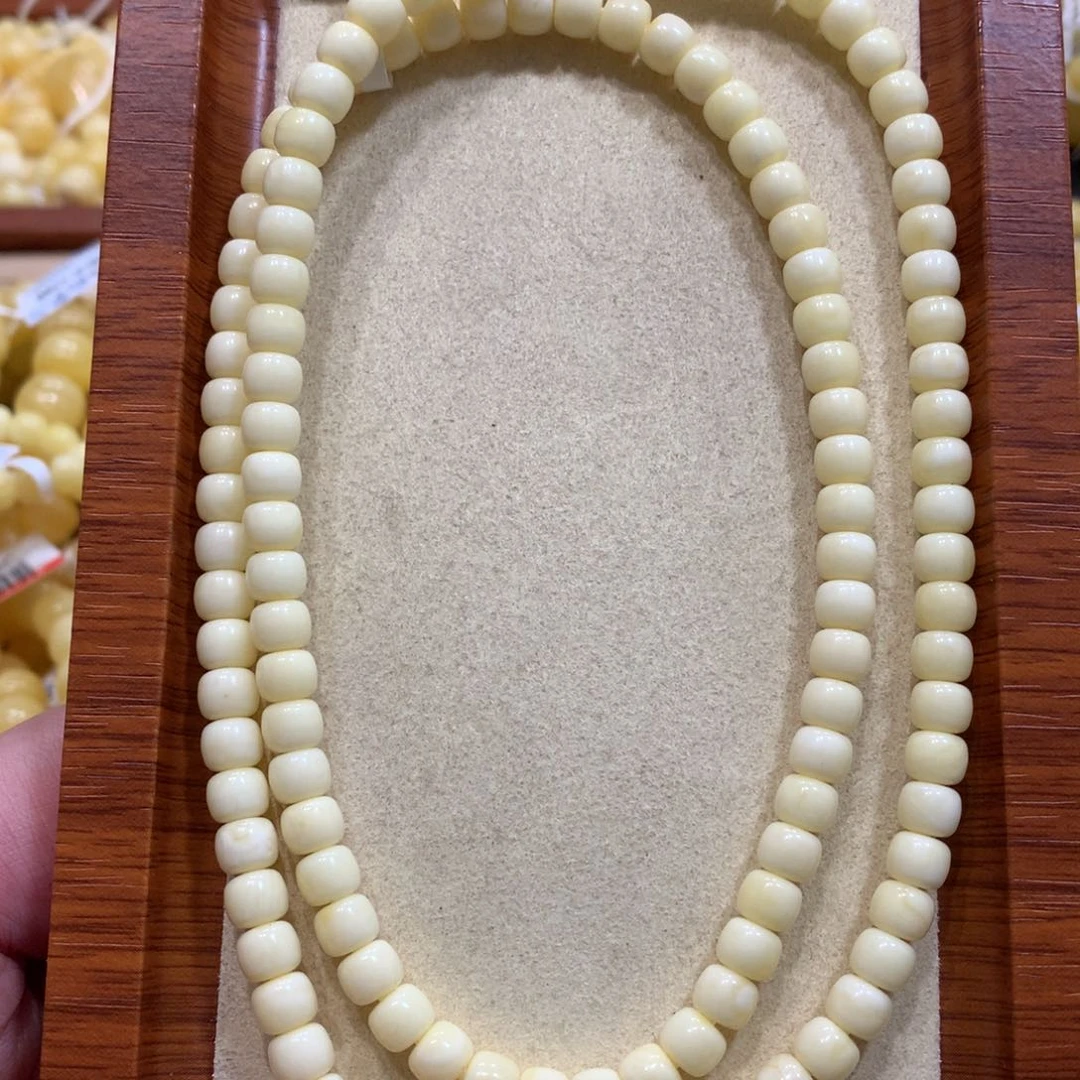 蜜蜡手链未镶嵌蜜蜡