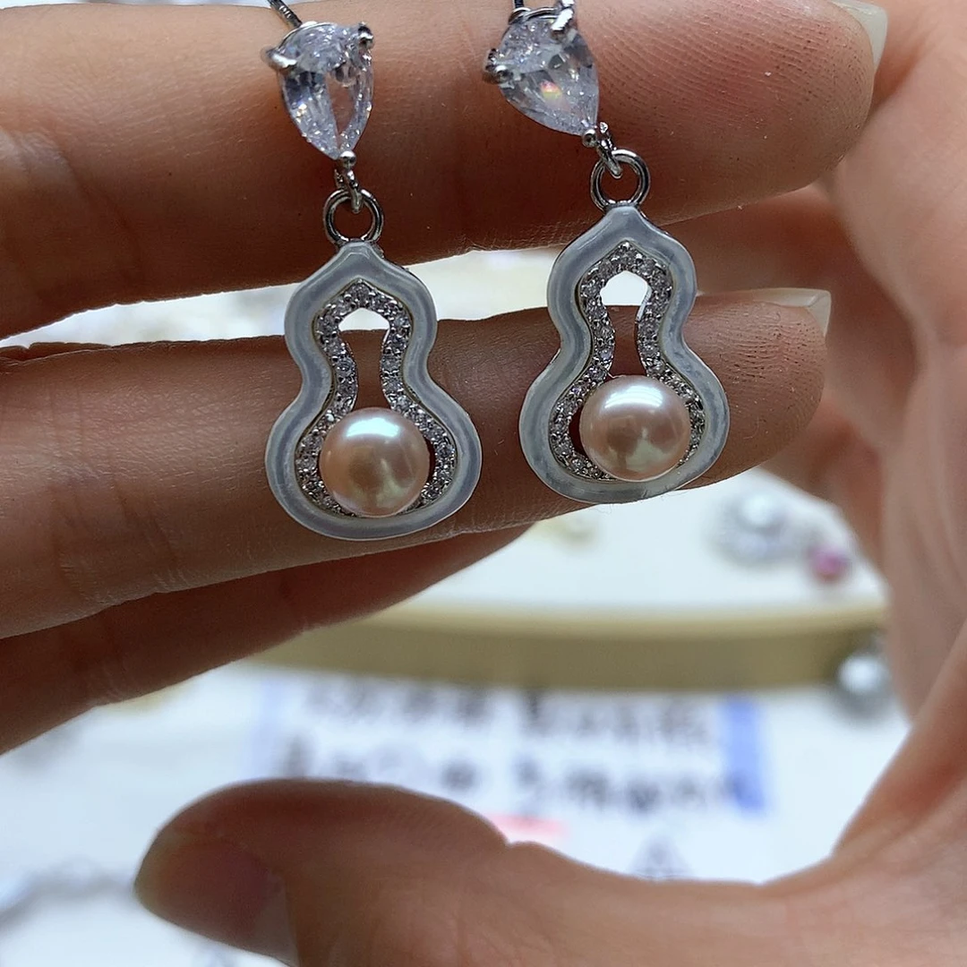 淡水珍珠耳饰未镶嵌