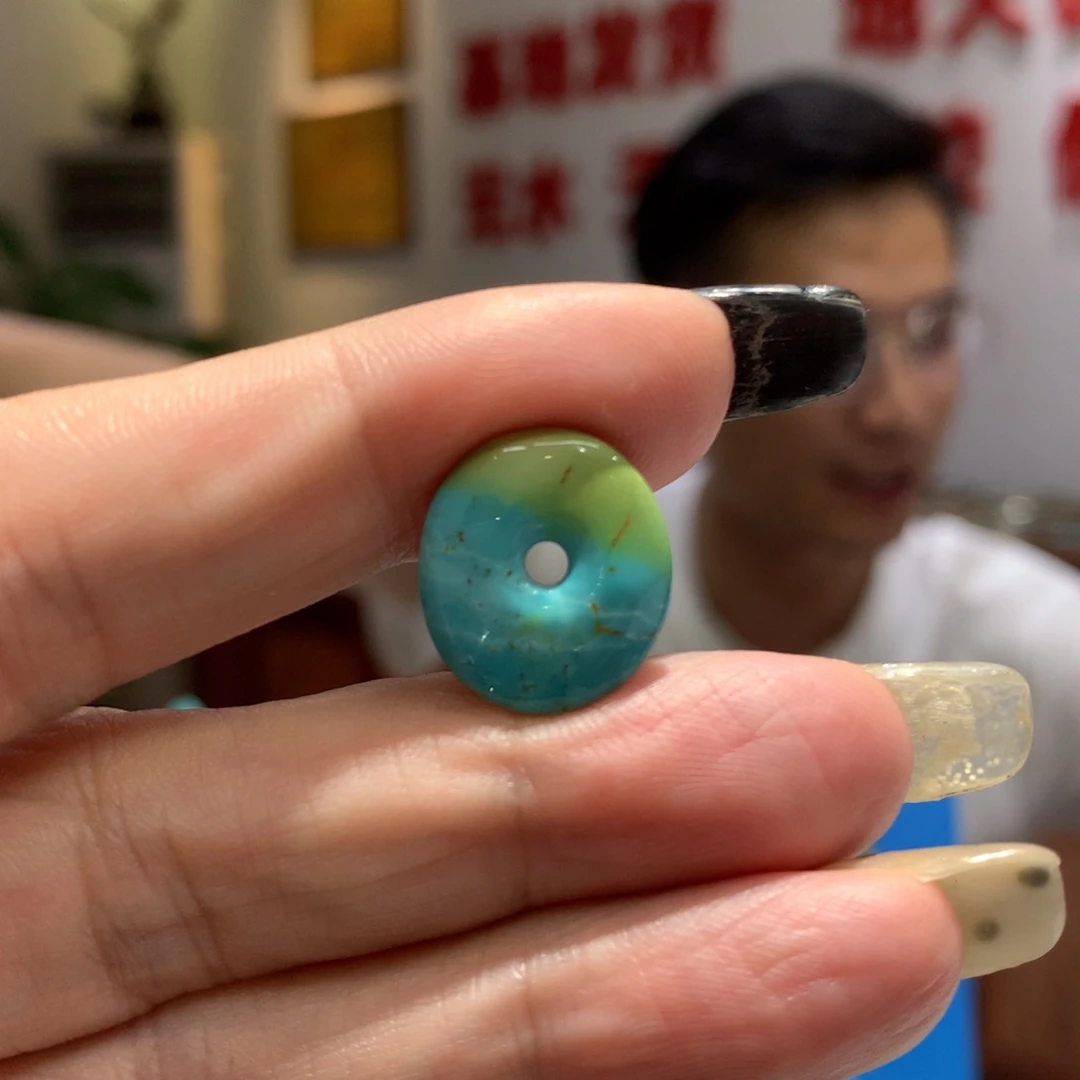 绿松石未镶嵌配饰