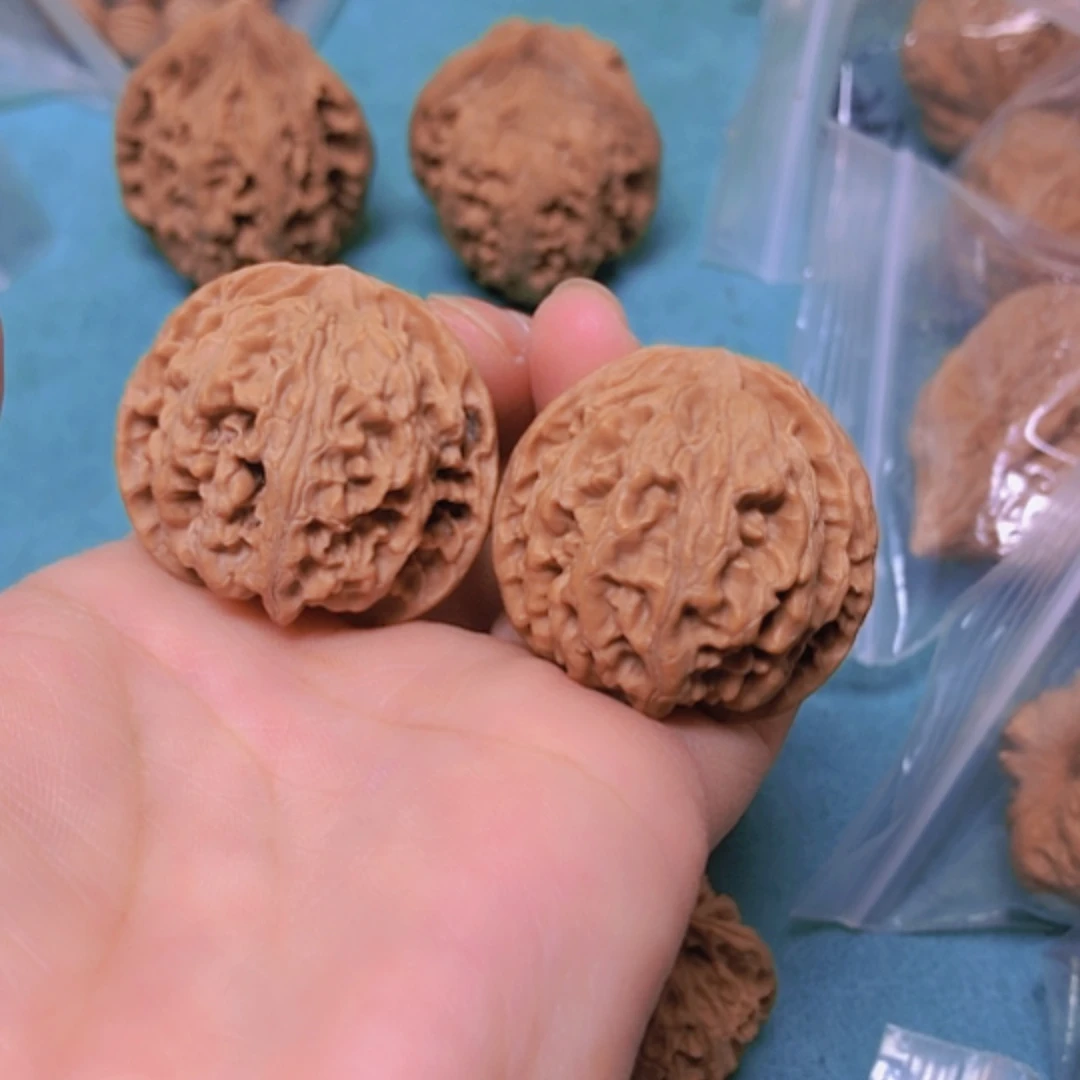 【闪购商品】摆件核桃35.5苹果有修