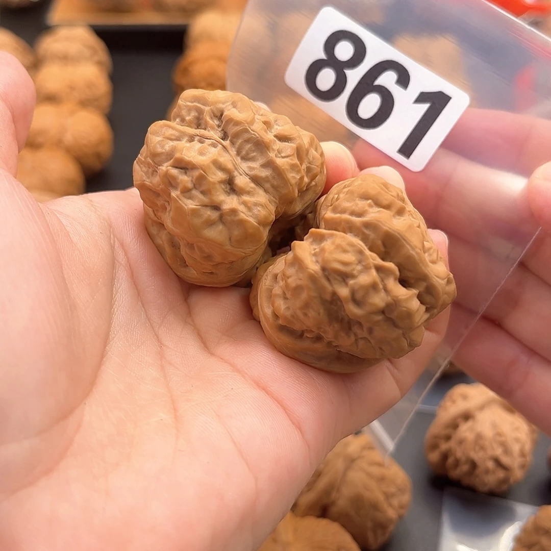 文玩核桃把件蛙蛙精品40肚44