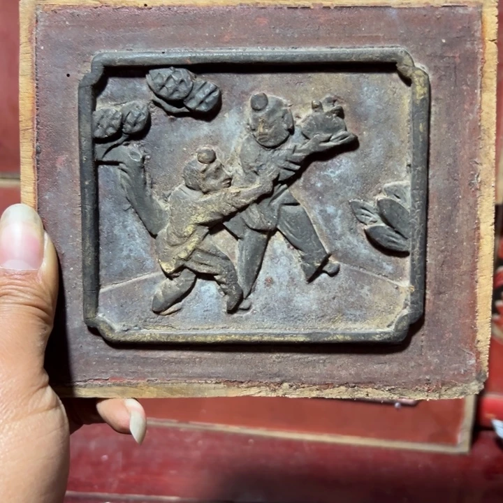 欧***波木木雕工艺品摆件