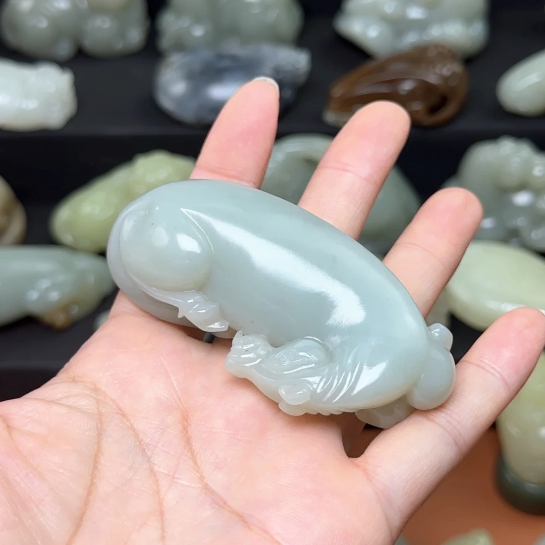 未镶嵌和田玉（糖玉）把件