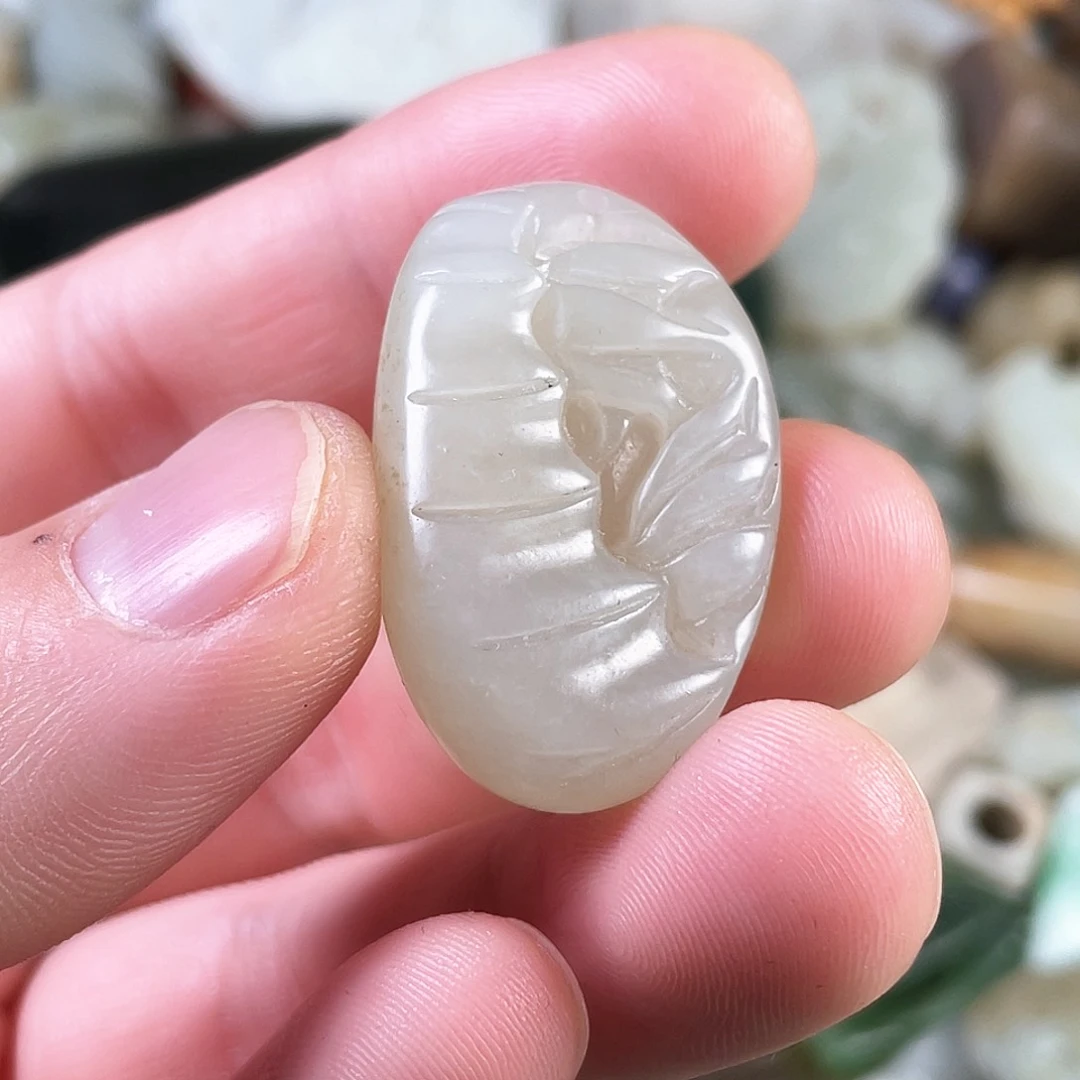 和田玉（糖玉）颈饰未镶嵌