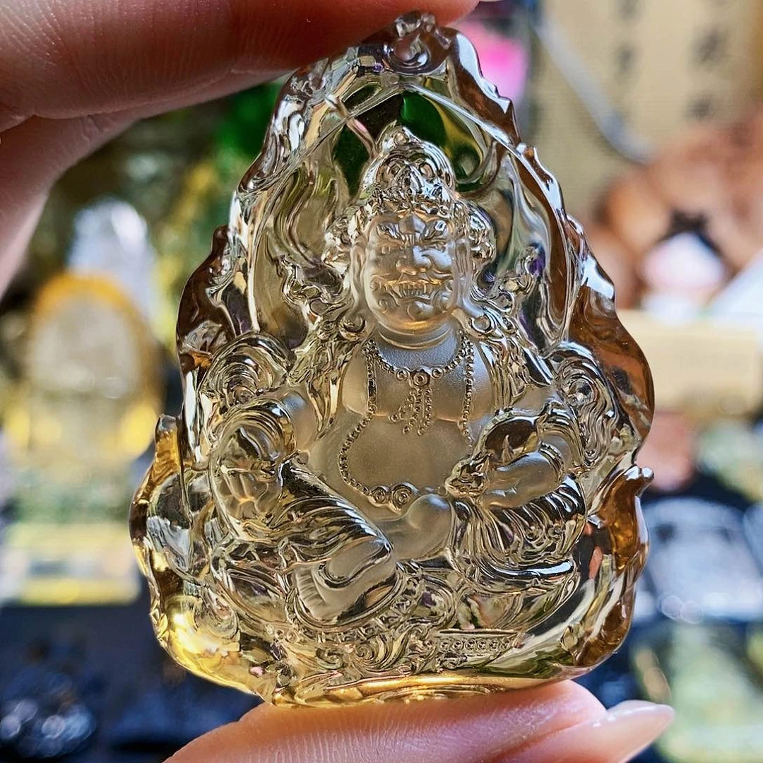 未镶嵌颈饰水晶吊墜