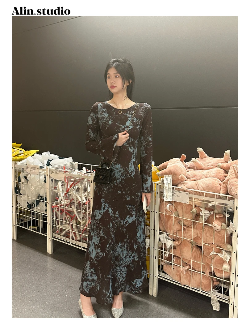 【Alin】摩登女王～45度斜裁轻奢显瘦气质连衣裙喇叭袖修身收腰长裙