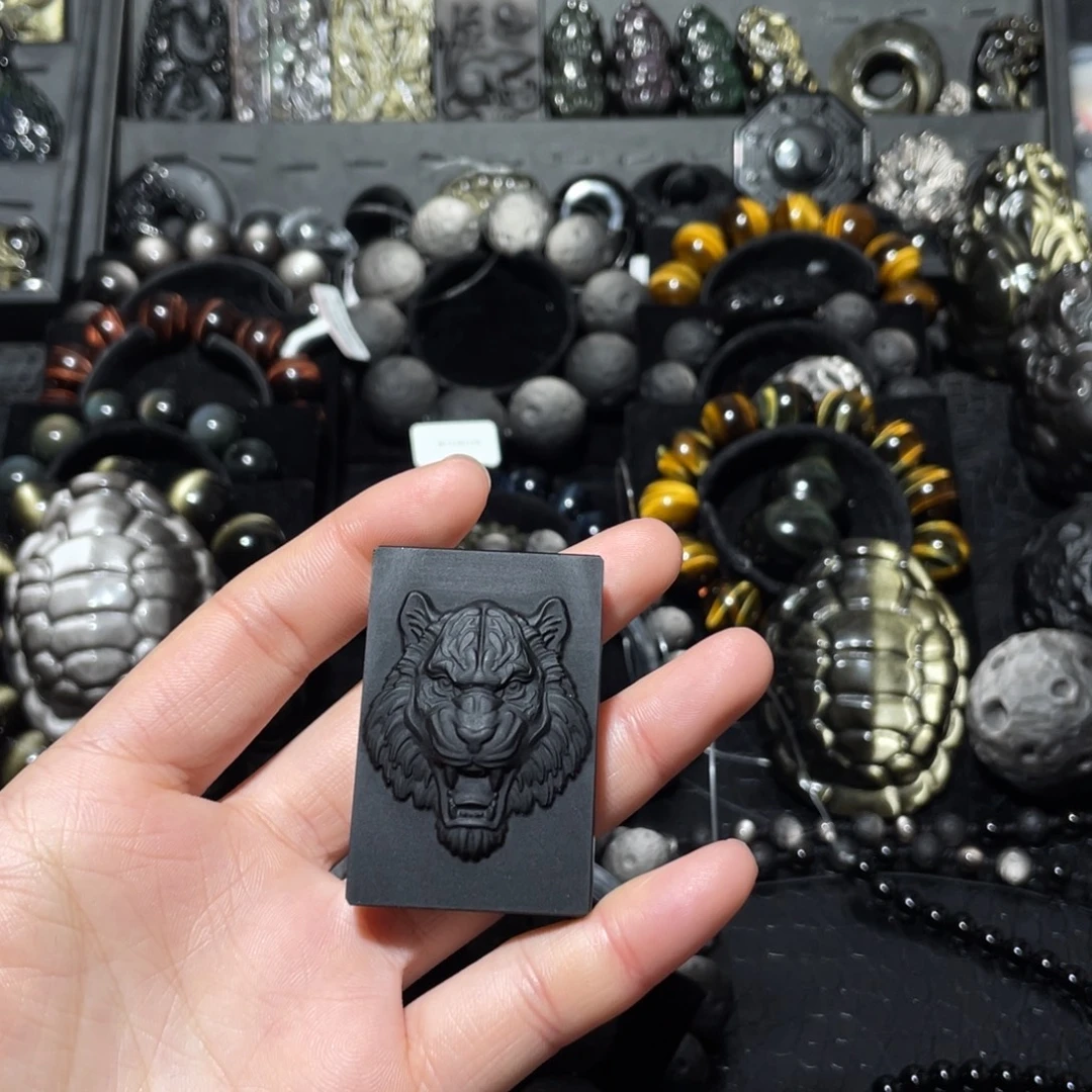 T***。定制黑曜岩未镶嵌