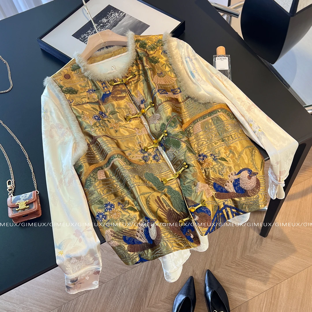 2025款新中式国风重工刺绣马甲女秋冬复古国风坎肩百搭洋气套装