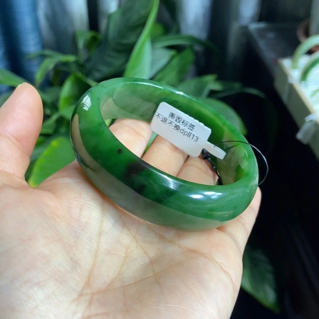 和田玉（碧玉）未镶嵌手镯俄碧红皮阳绿59.7