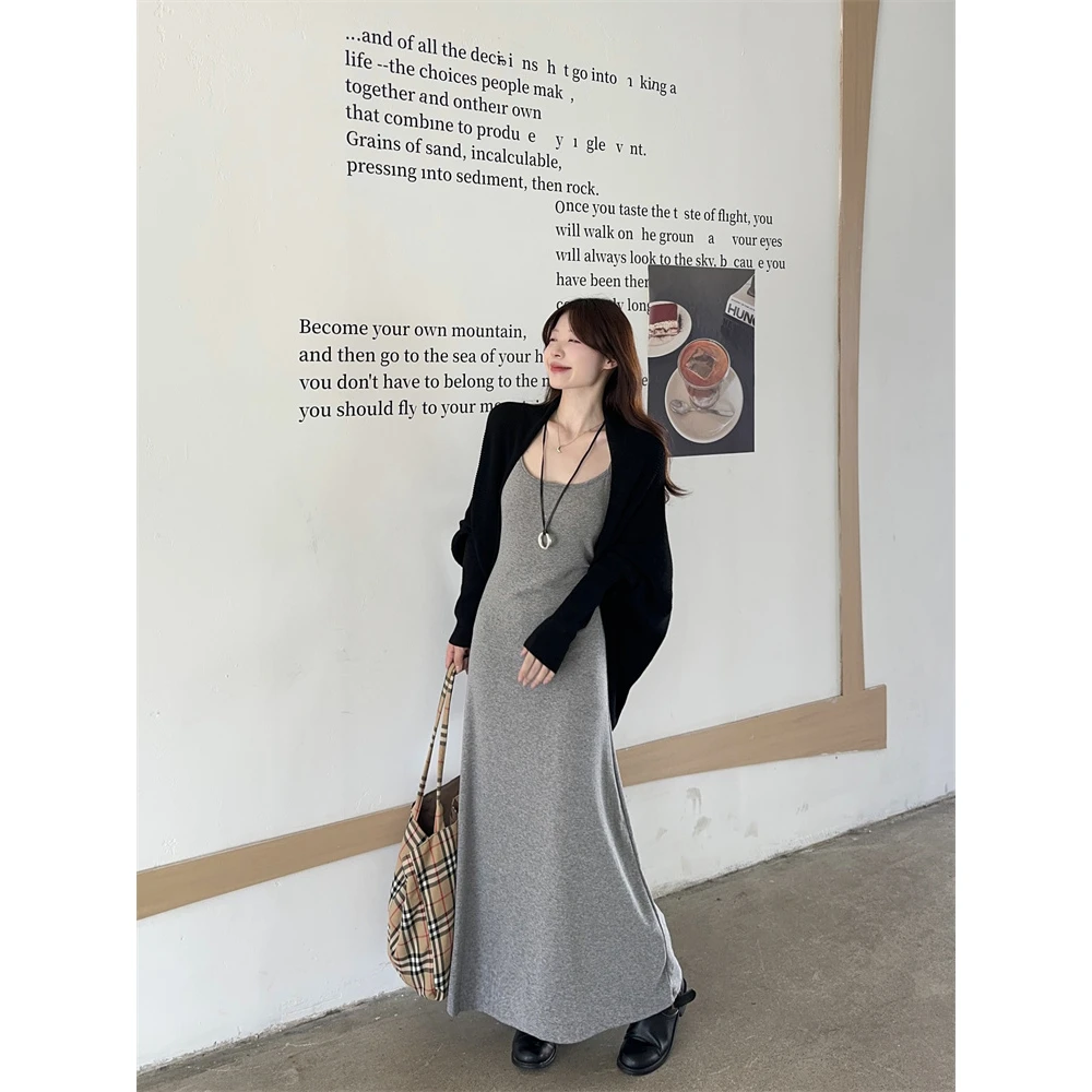 慵懒风宽松黑色长袖毛衣外套女秋季设计感针织开衫蝙蝠袖休闲上衣