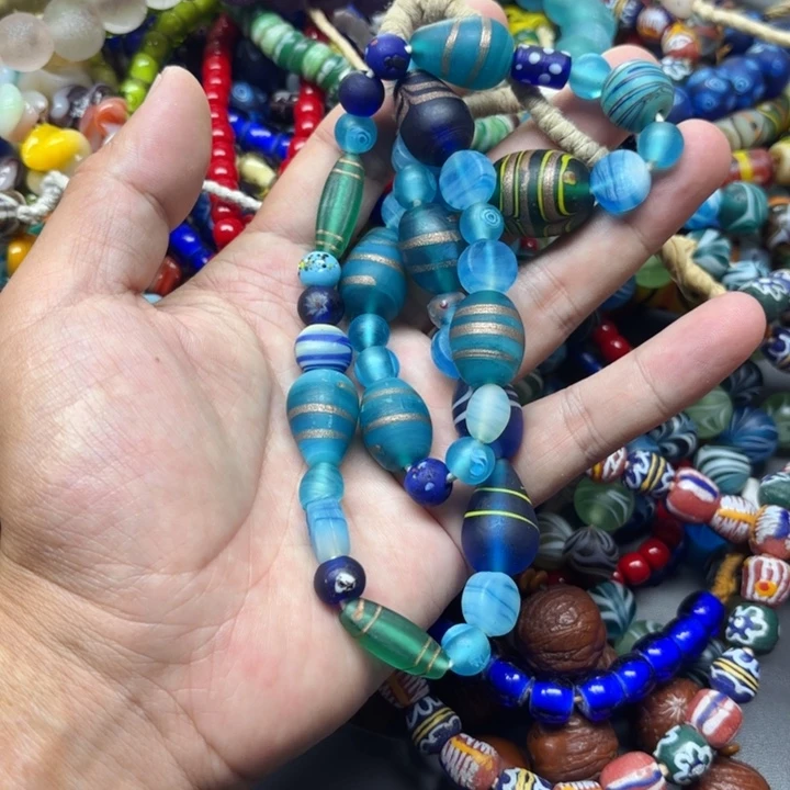 琉璃颈饰琉璃琉璃