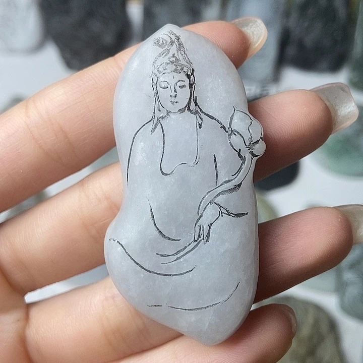 定制翡翠足金镶嵌翡翠