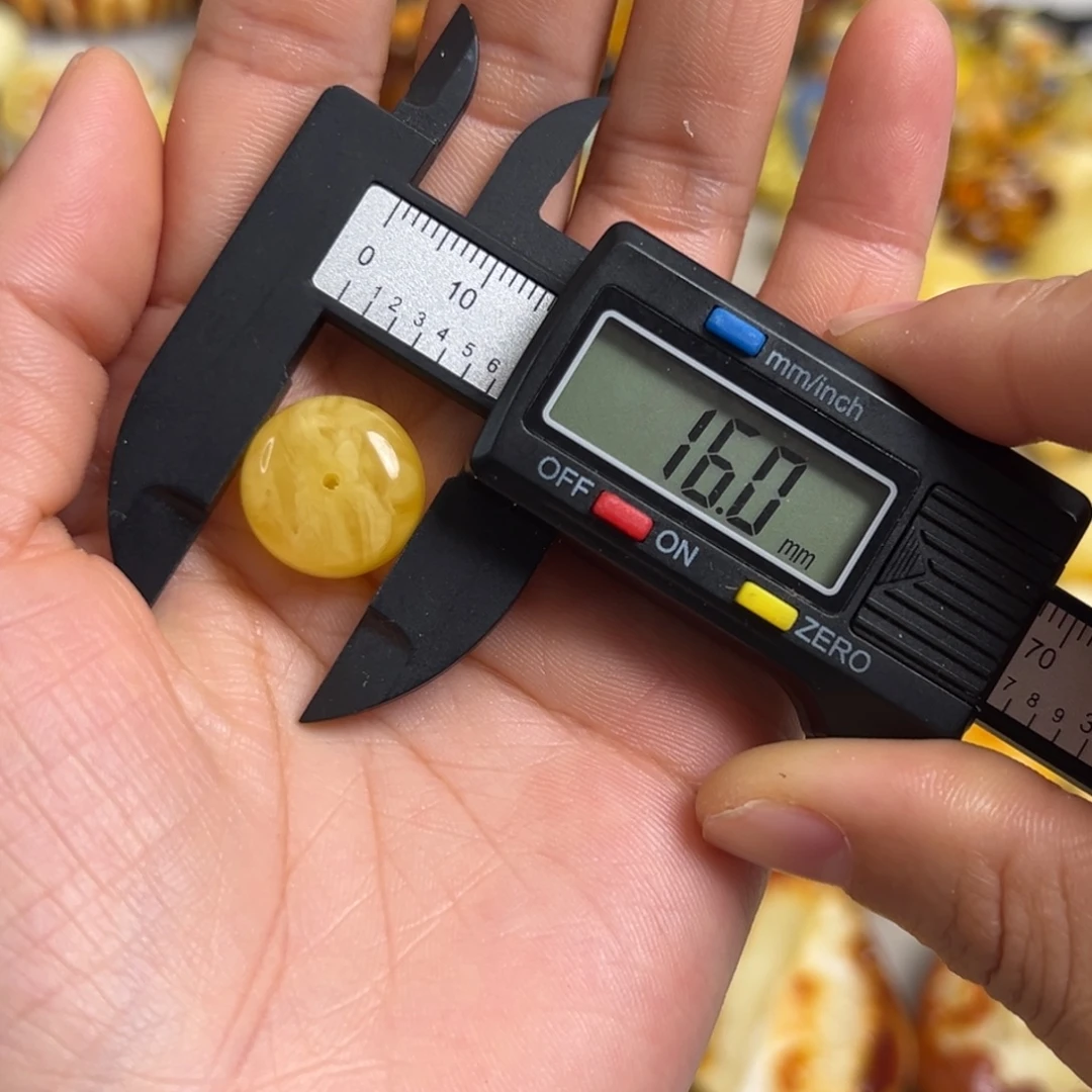 蜜蜡未镶嵌裸石蜜蜡