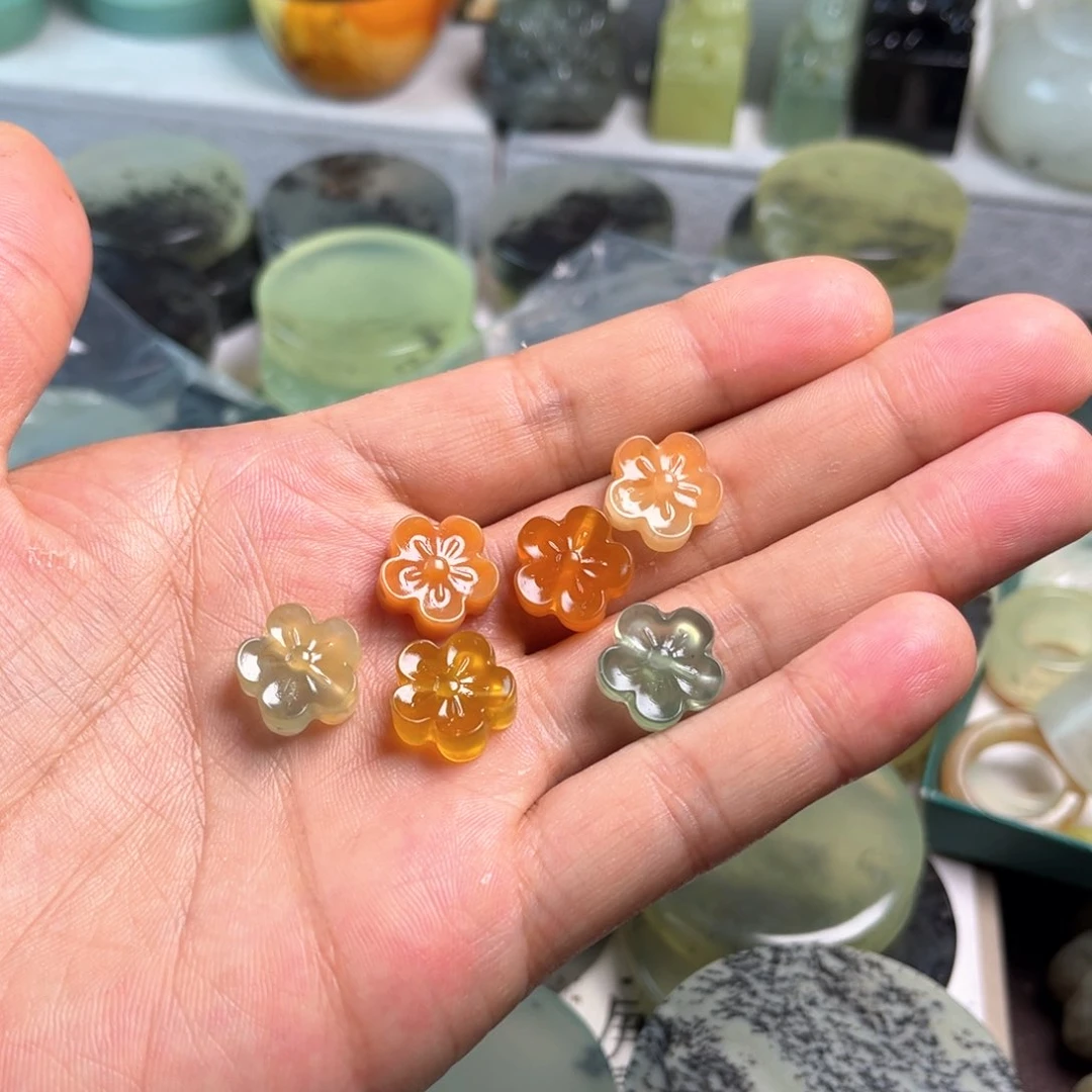 蛇纹石玉未镶嵌挂件凡*