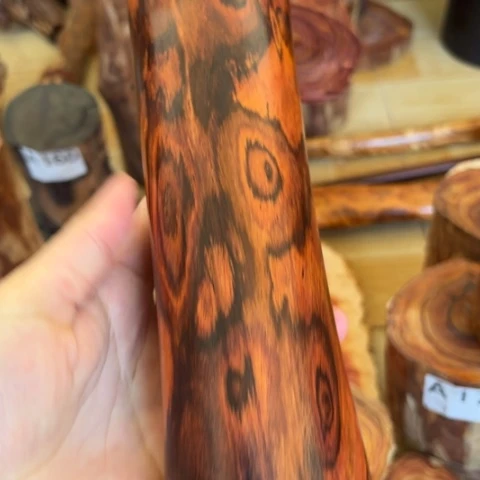 木旅**客黄花梨木料268木料