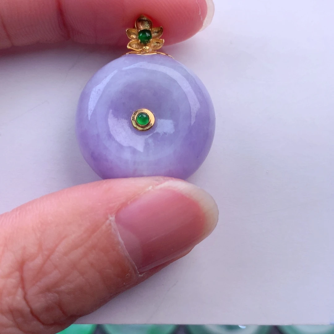 翡翠吊坠(不含链)18K金镶嵌