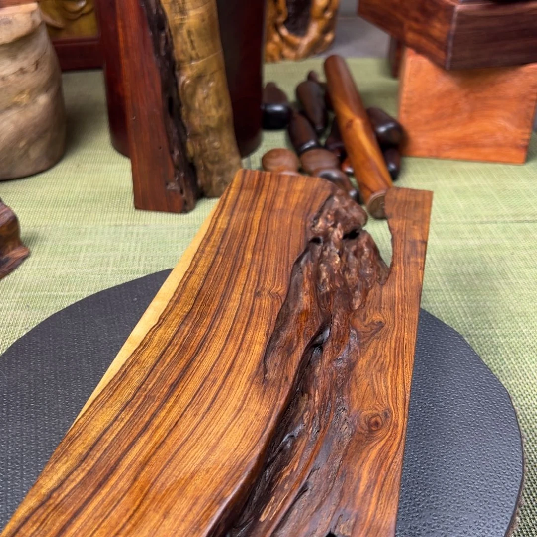 大果紫檀（缅甸花梨）南**字