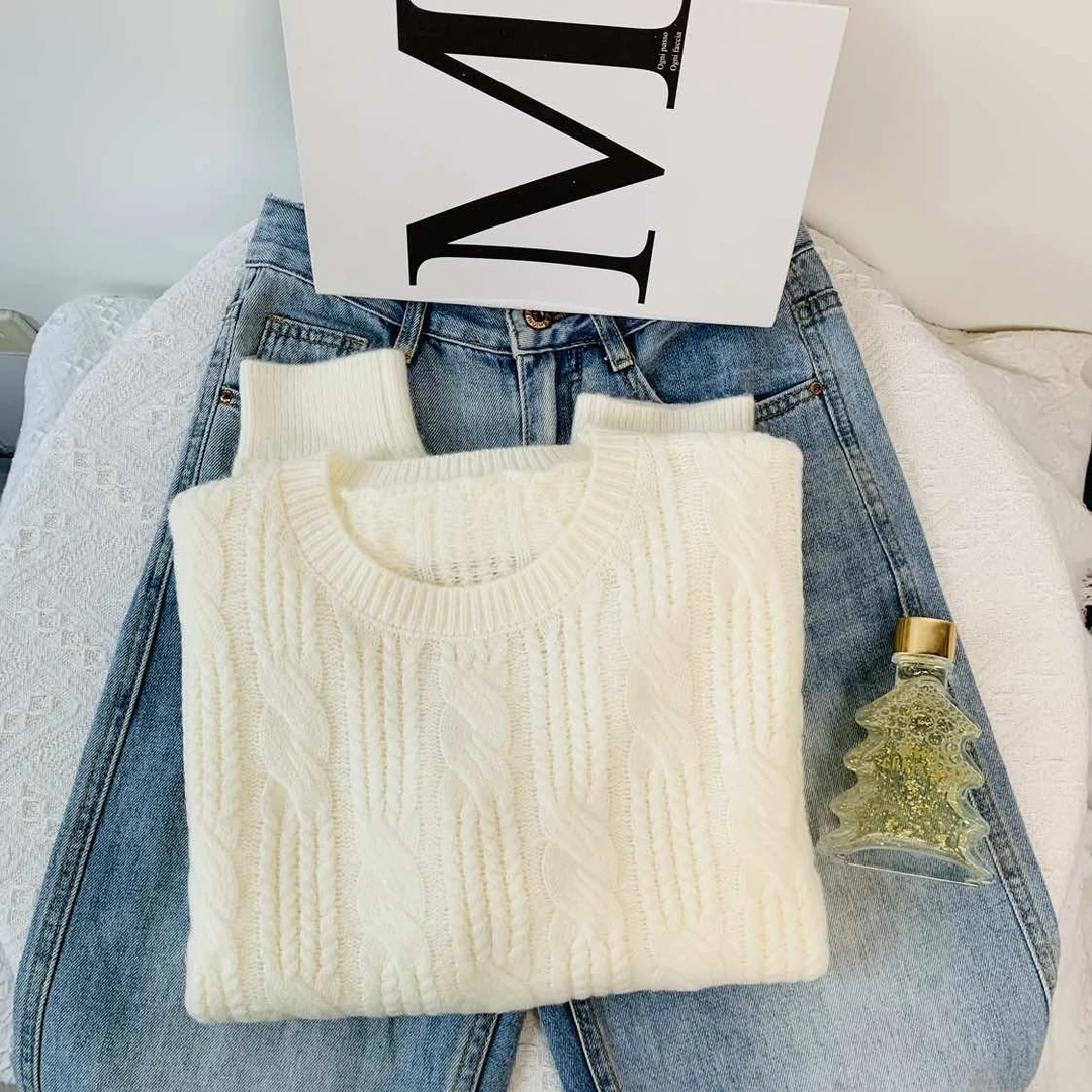清-汤圆吖米白色柔软舒适针织毛衣292722