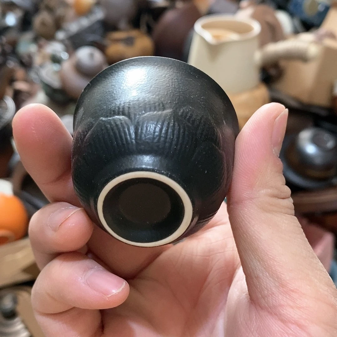 瓷片荷花绽放了我去海边看电影啦……