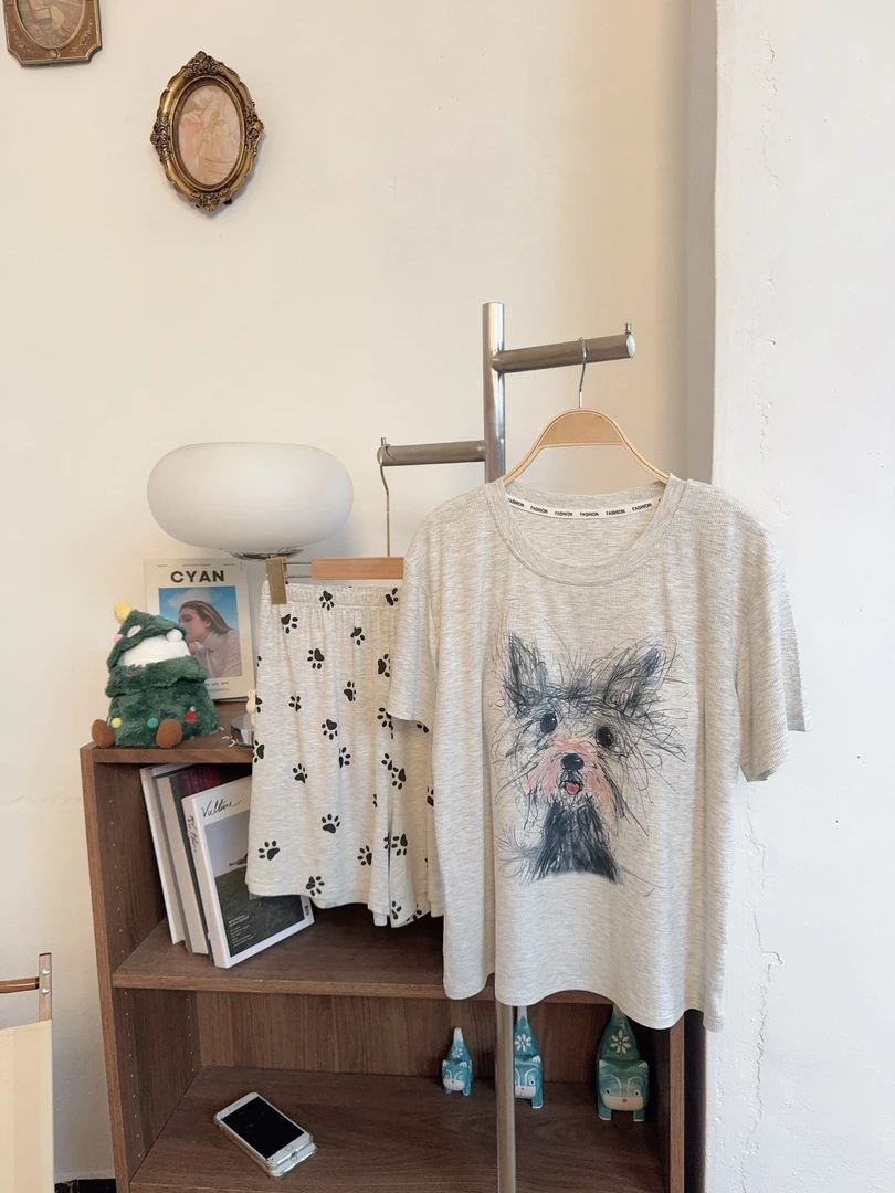 潦草修狗~短袖带胸垫女士夏家居服套装~H92