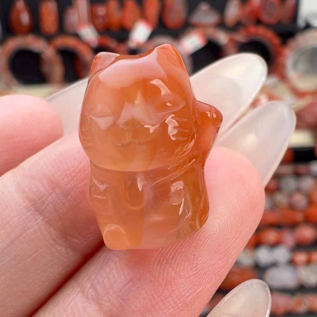 南红玛瑙未镶嵌颈饰招财猫