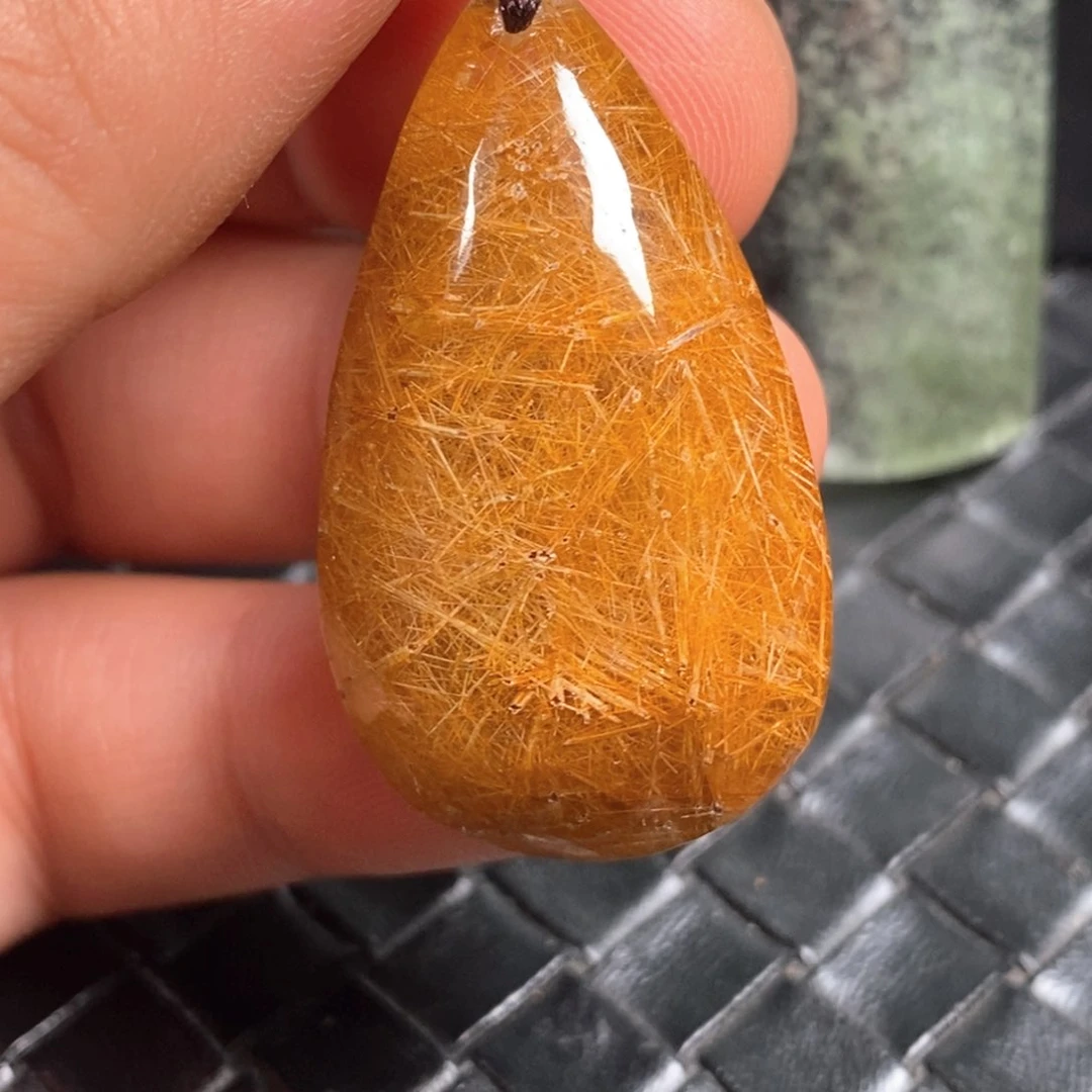 未镶嵌颈饰水晶水晶