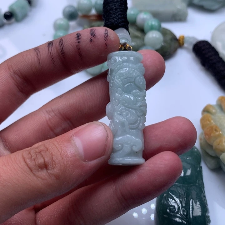颈饰未镶嵌翡翠保真天然a货翡翠