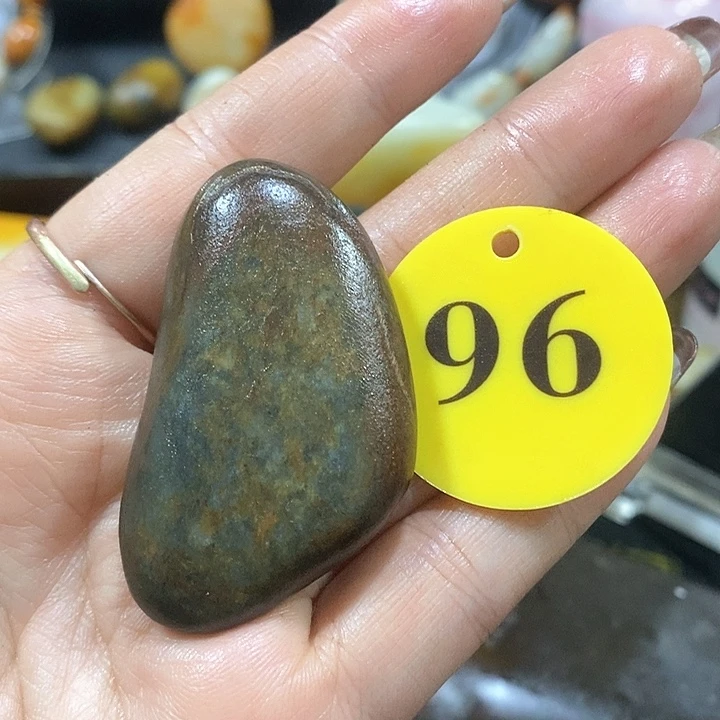未镶嵌和田玉（糖玉）挂件