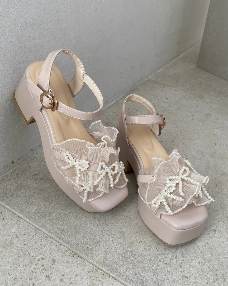 甜度爆表！日系甜美珍珠蝴蝶结网纱木耳边厚底鱼嘴仙女风女凉鞋