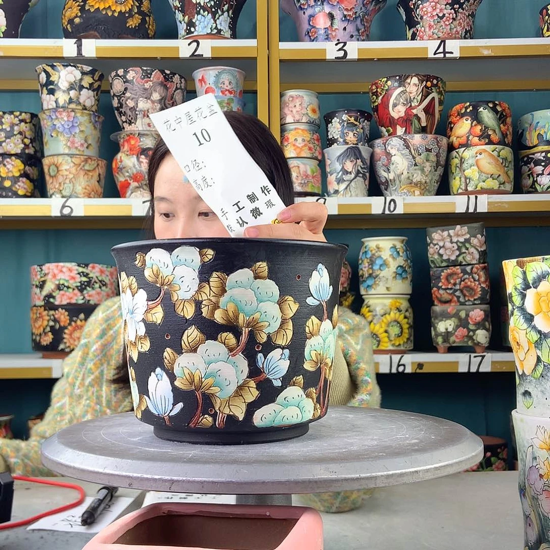 陶景德镇手工花盆10