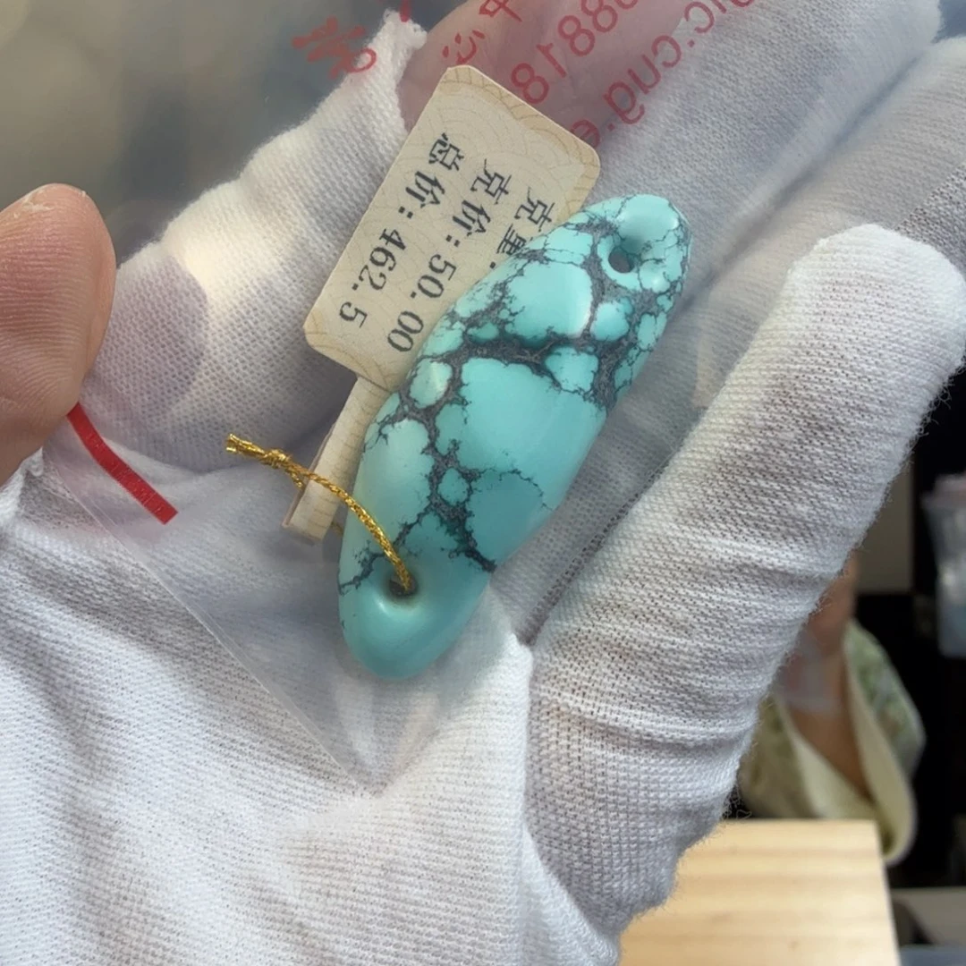 亮***哥绿松石未镶嵌珠宝奇石