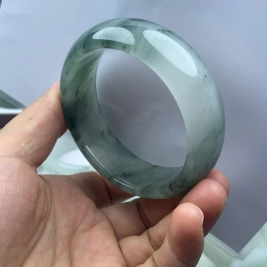 石英质玉（金丝玉）未镶嵌手镯