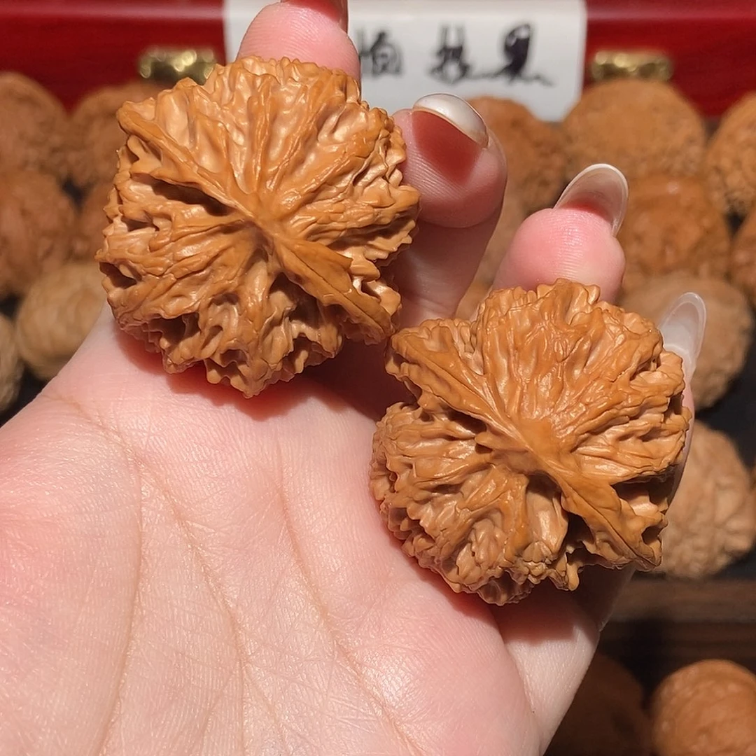 文玩核桃吊坠苹果园42