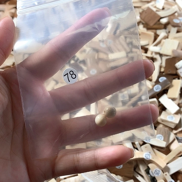 泥塑不打孔联系客服