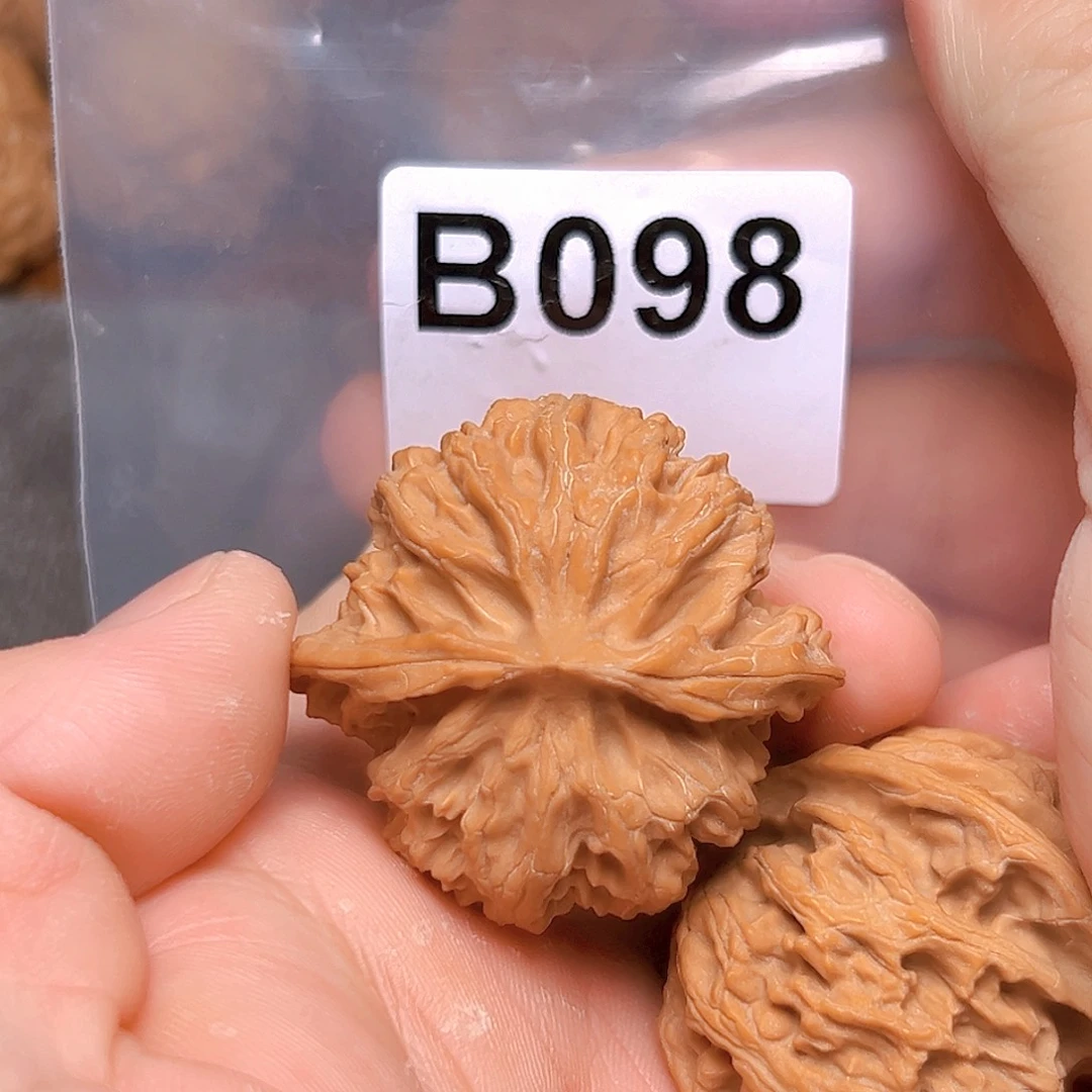 吊坠文玩核桃42苹果园