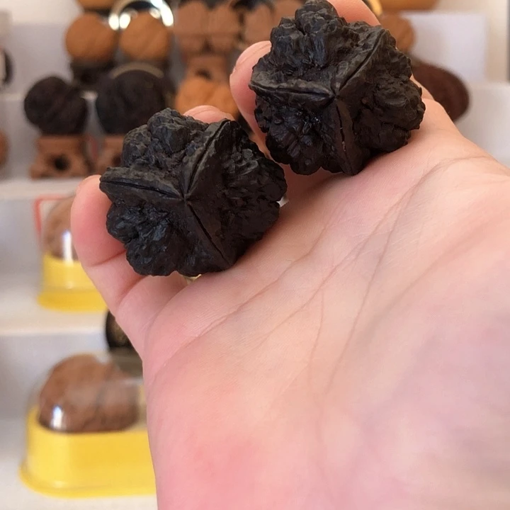 吊坠文玩核桃云南铁核桃