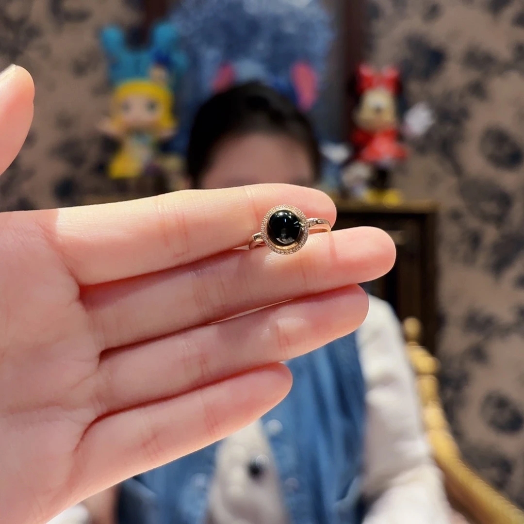 翡翠18K金镶嵌戒指