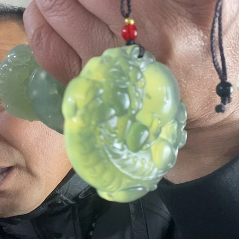 蛇纹石玉未镶嵌珠宝奇石